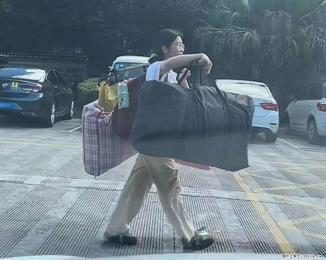 全网追的“扁担女孩”，找了一份暑假工，时薪12元 - 铜川生活资讯 - 铜川28生活网 tc.28life.net